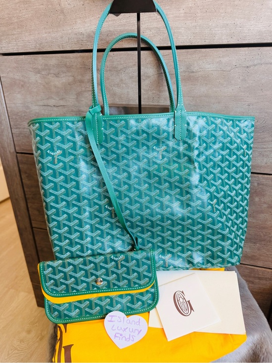 Goyard Handbags - 💚Goyard Saint Louis PM Tote Set W/ Pouch💚